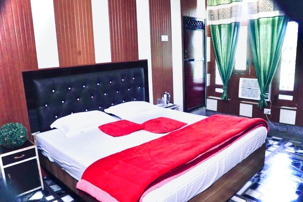 Hotel O Corbett Farm Homestay Rāmnagar Eksteriør billede